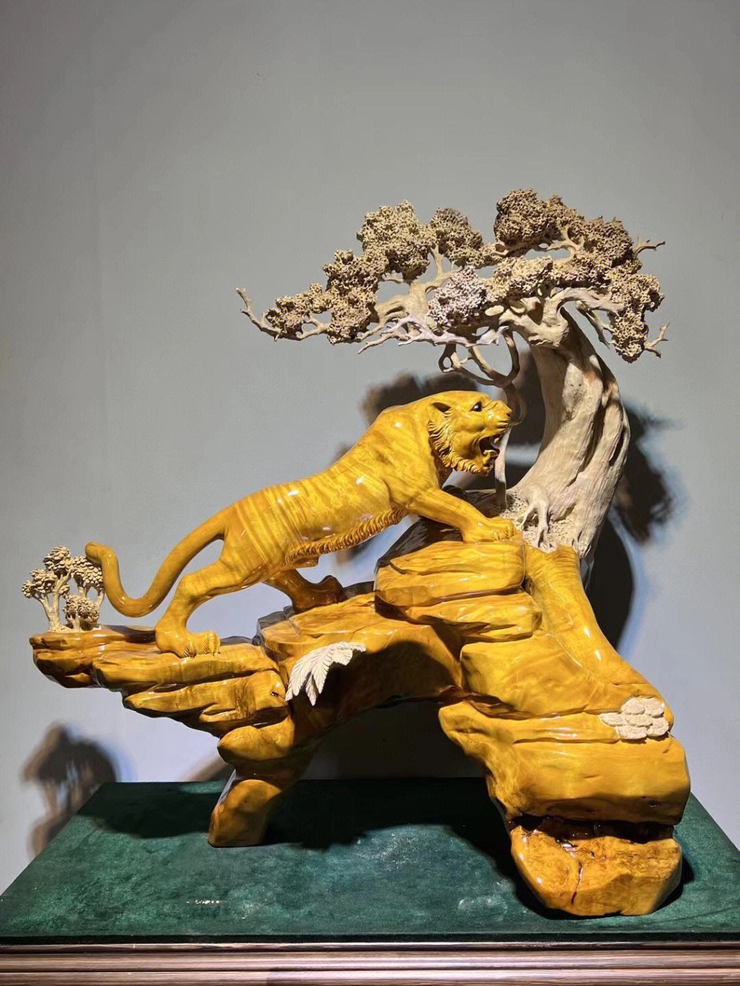 虎虎生威(虎虎生威打一正确生肖)